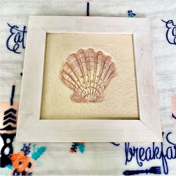 3D Wall Hanging Nautical Coastal Seashell Framed Home Decor Display - Picture 2 of 6